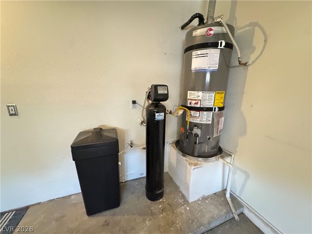 7628 Valley Green Drive 202, Las Vegas, NV 89149