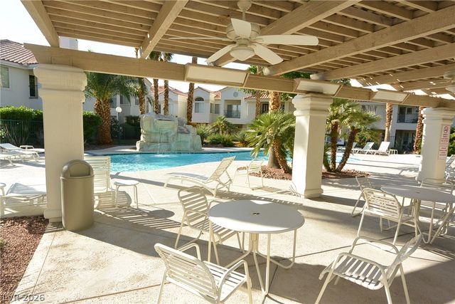 7628 Valley Green Drive 202, Las Vegas, NV 89149