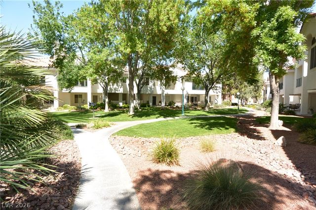 7628 Valley Green Drive 202, Las Vegas, NV 89149