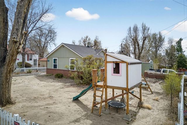 1917 E Cache La Poudre Street, Colorado Springs, CO 80909