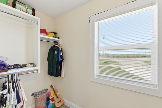 813 S Goddard Rd, Goddard, KS 67052