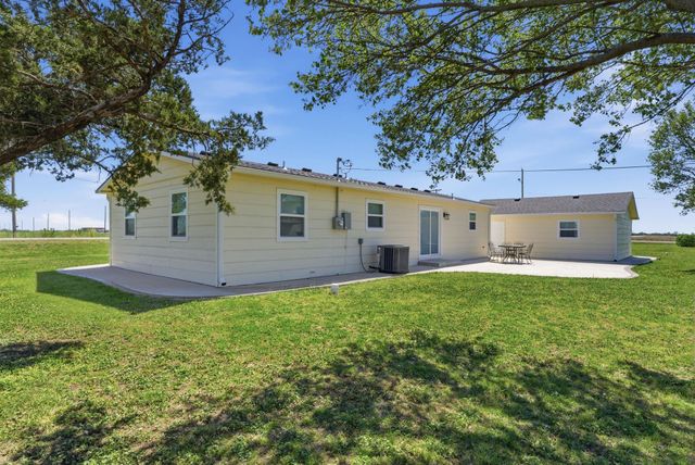 813 S Goddard Rd, Goddard, KS 67052