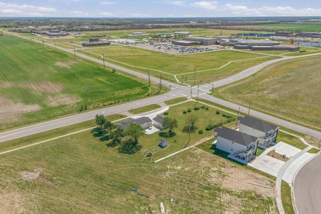 813 S Goddard Rd, Goddard, KS 67052