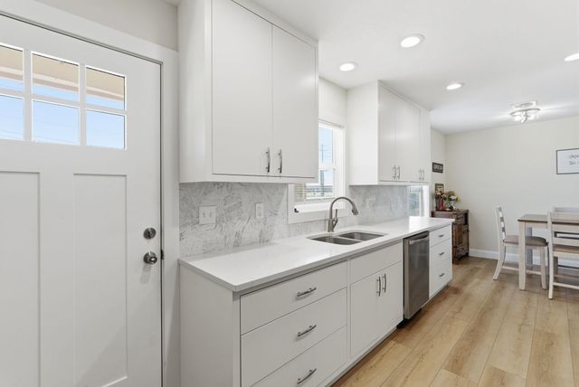 813 S Goddard Rd, Goddard, KS 67052