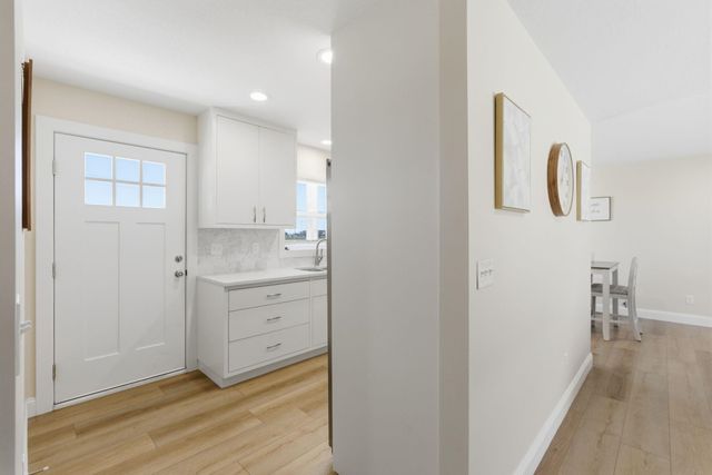 813 S Goddard Rd, Goddard, KS 67052