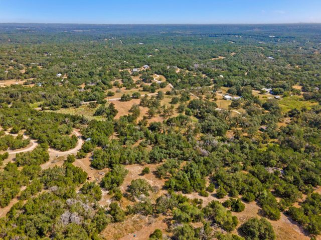 200 Buckskin PASS, Driftwood, TX 78619