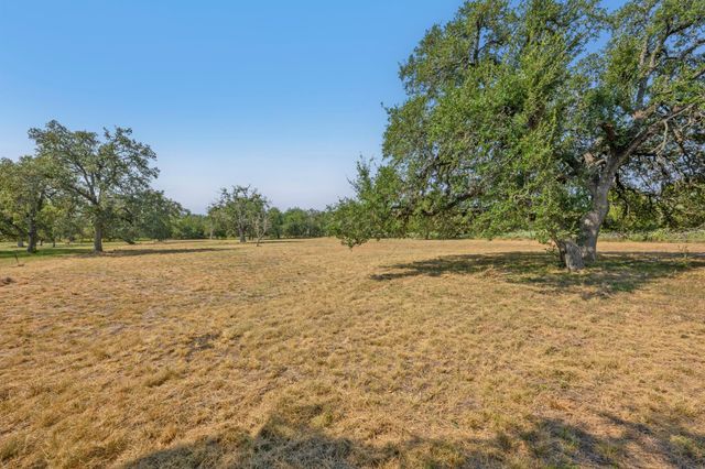 200 Buckskin PASS, Driftwood, TX 78619