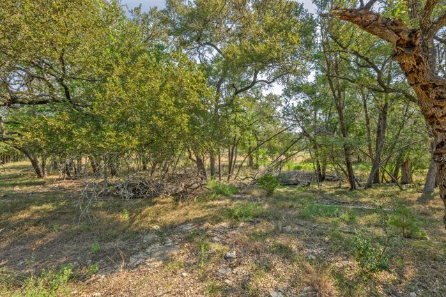 200 Buckskin PASS, Driftwood, TX 78619