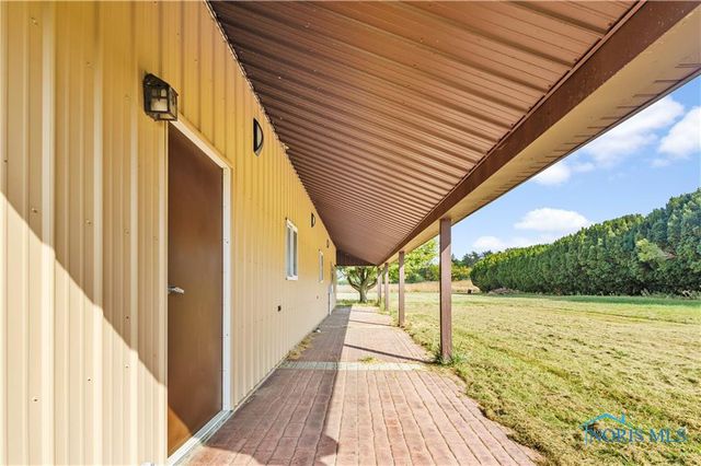 19330 Tuller Road, Bowling Green, OH 43402