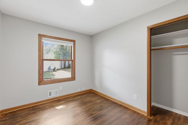 443 Cord Circle, New Brighton, MN 55112