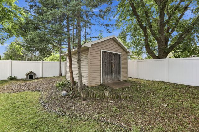 443 Cord Circle, New Brighton, MN 55112