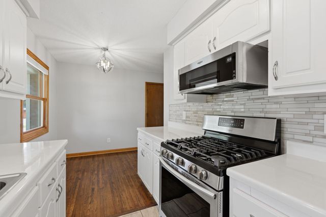 443 Cord Circle, New Brighton, MN 55112