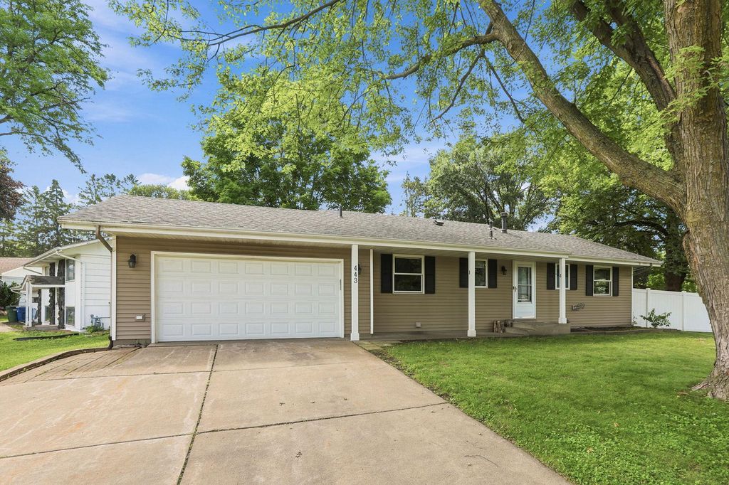 443 Cord Circle, New Brighton, MN 55112