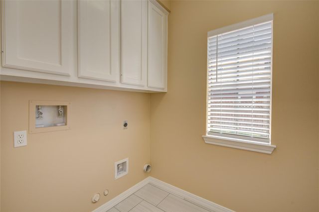 4006 Forest Birch Court, Houston, TX 77059