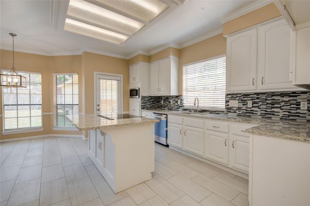 4006 Forest Birch Court, Houston, TX 77059