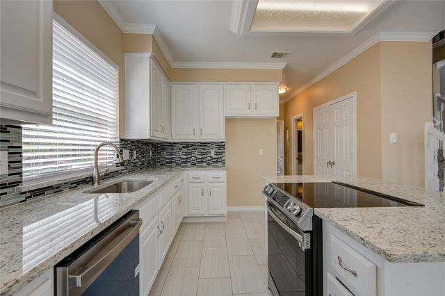 4006 Forest Birch Court, Houston, TX 77059