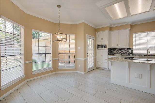 4006 Forest Birch Court, Houston, TX 77059