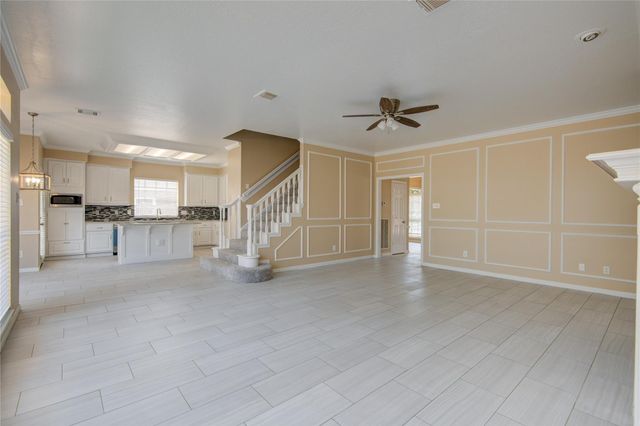 4006 Forest Birch Court, Houston, TX 77059