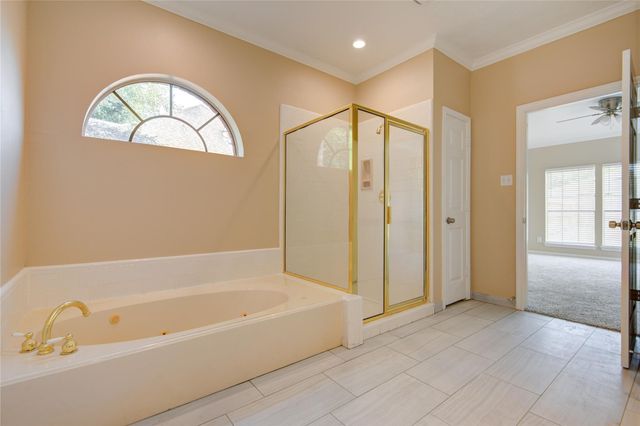 4006 Forest Birch Court, Houston, TX 77059