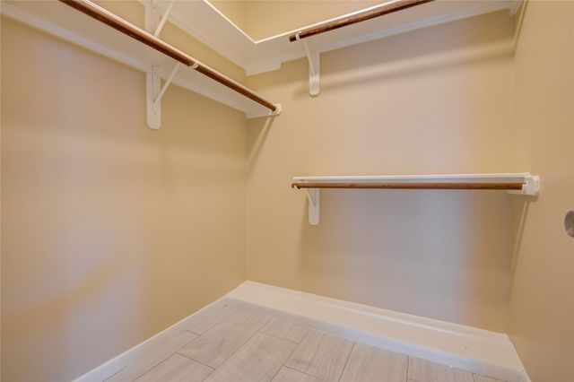 4006 Forest Birch Court, Houston, TX 77059