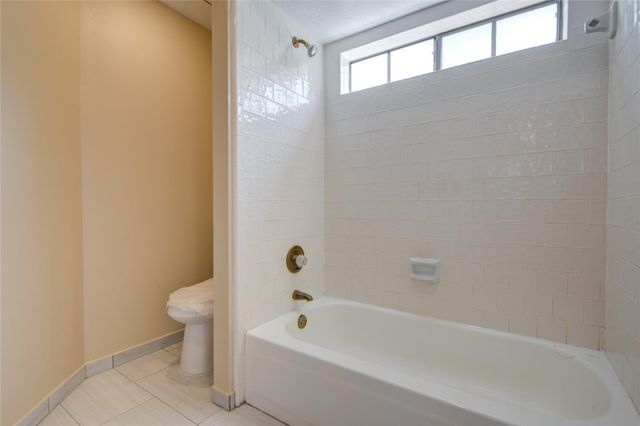 4006 Forest Birch Court, Houston, TX 77059