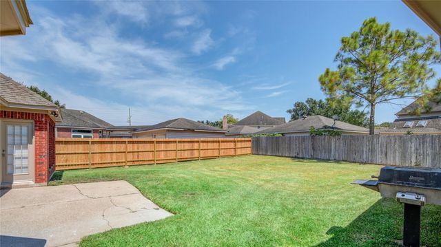 4006 Forest Birch Court, Houston, TX 77059