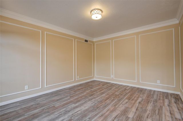 4006 Forest Birch Court, Houston, TX 77059
