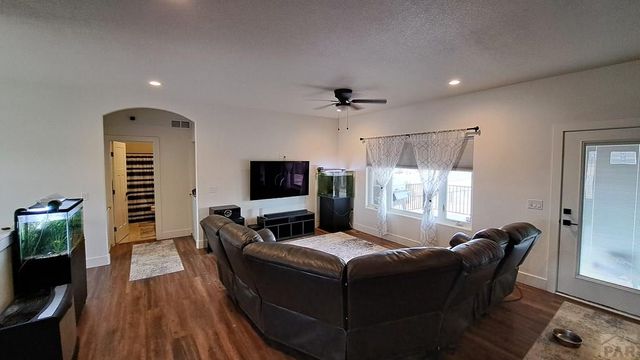 1194 E Gunpowder Lane, Pueblo West, CO 81007