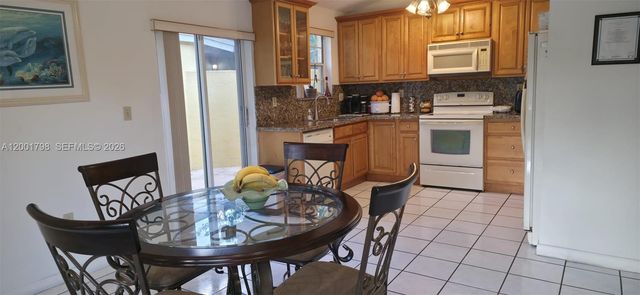 14971 SW 75th Ter, Miami, FL 33193