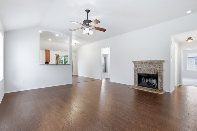 1060 Canterbury Drive, Prosper, TX 75078