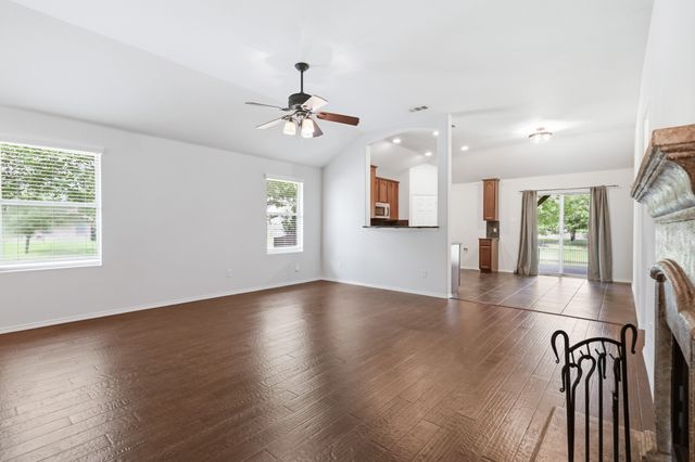 1060 Canterbury Drive, Prosper, TX 75078