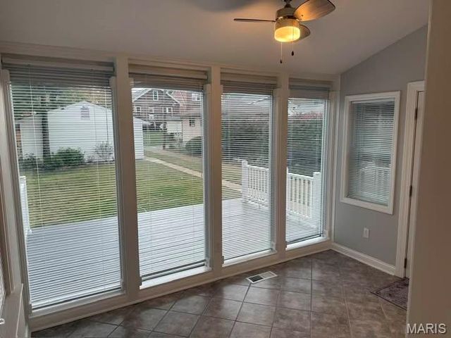 6544 Marquette Avenue, St Louis, MO 63139