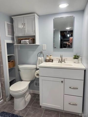 6544 Marquette Avenue, St Louis, MO 63139