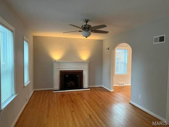 6544 Marquette Avenue, St Louis, MO 63139