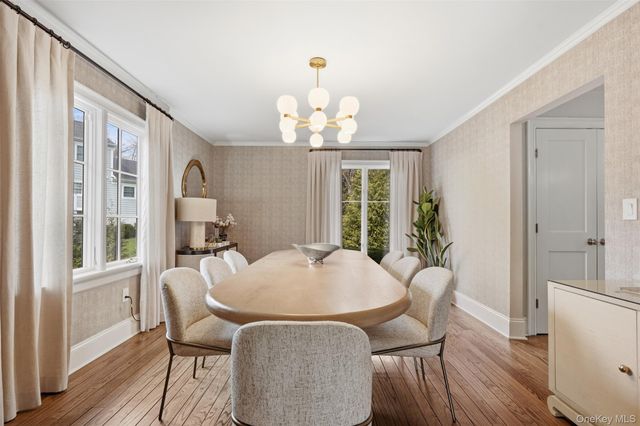 40 Springdale Road, Scarsdale, NY 10583