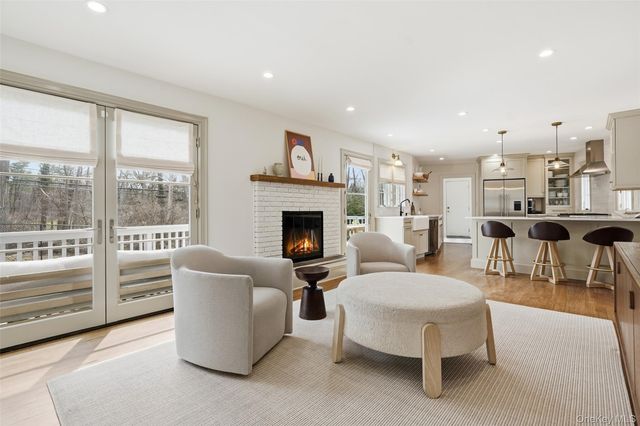 40 Springdale Road, Scarsdale, NY 10583