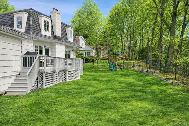 40 Springdale Road, Scarsdale, NY 10583