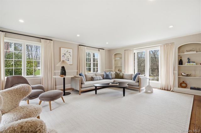 40 Springdale Road, Scarsdale, NY 10583