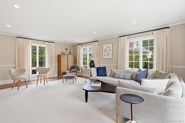 40 Springdale Road, Scarsdale, NY 10583