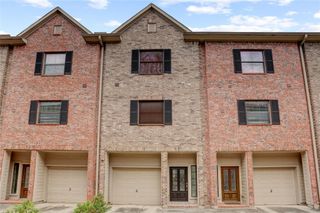 2904 Chenevert Street J, Houston, TX 77004