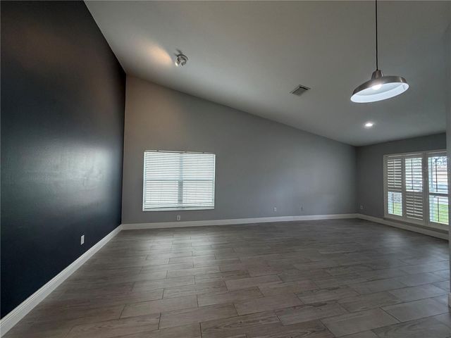 9405 POSEN PLACE, Tampa, FL 33635