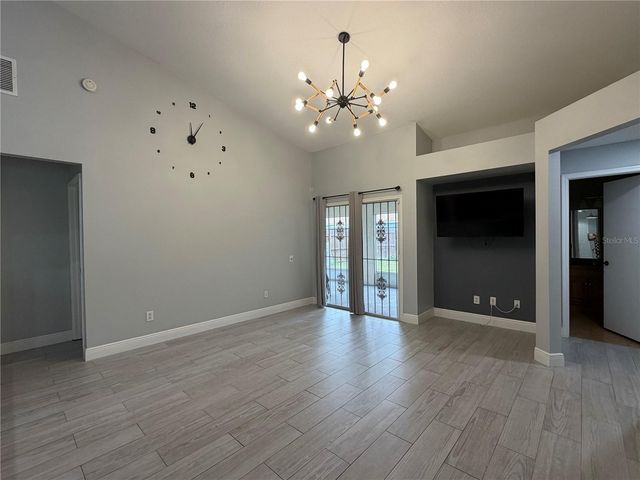 9405 POSEN PLACE, Tampa, FL 33635