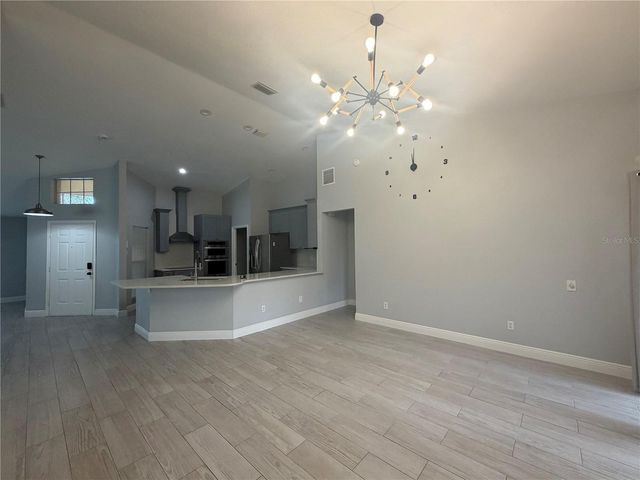 9405 POSEN PLACE, Tampa, FL 33635