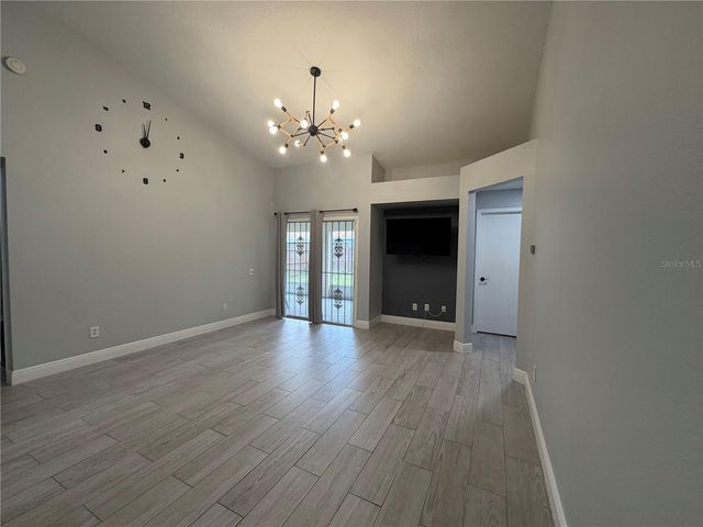 9405 POSEN PLACE, Tampa, FL 33635