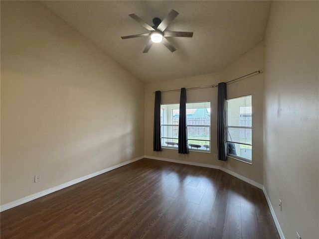 9405 POSEN PLACE, Tampa, FL 33635