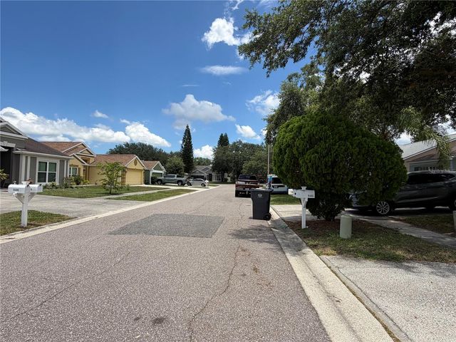 9405 POSEN PLACE, Tampa, FL 33635