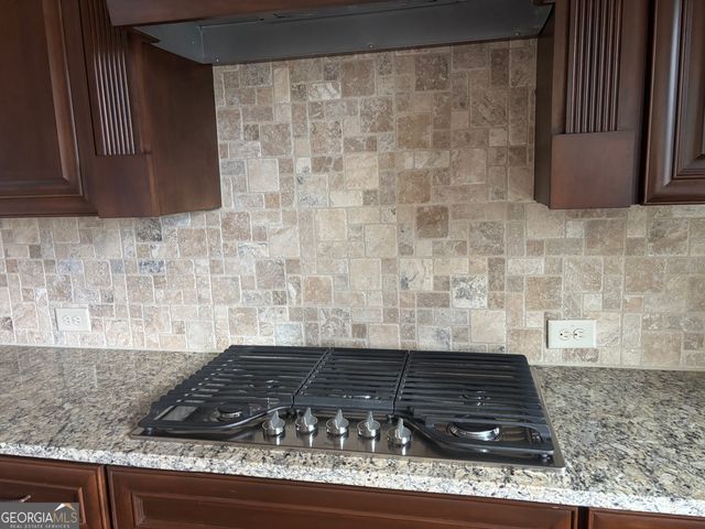 2525 Lake Erma Drive, Hampton, GA 30228