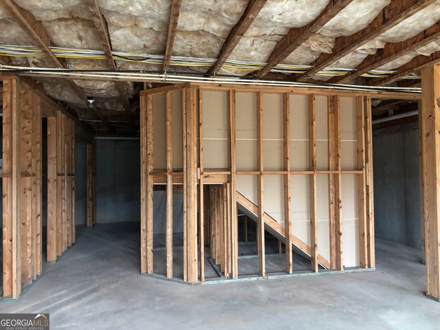 2525 Lake Erma Drive, Hampton, GA 30228