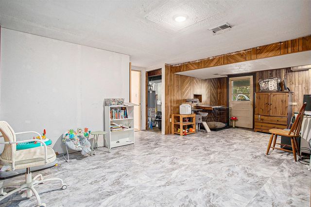 133 Country Club Terrace, Battle Creek, MI 49015