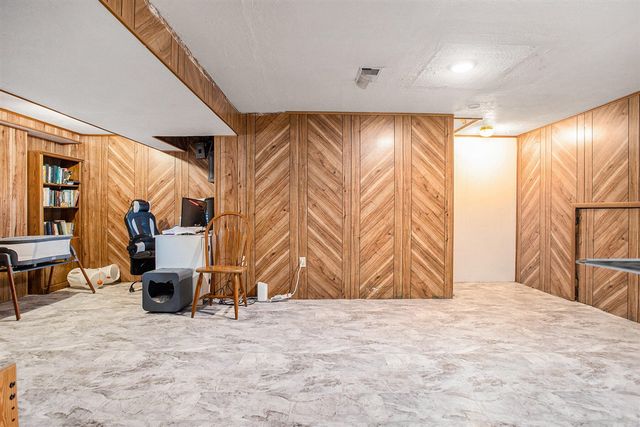 133 Country Club Terrace, Battle Creek, MI 49015